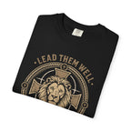 Lead them well lion T-Shirt